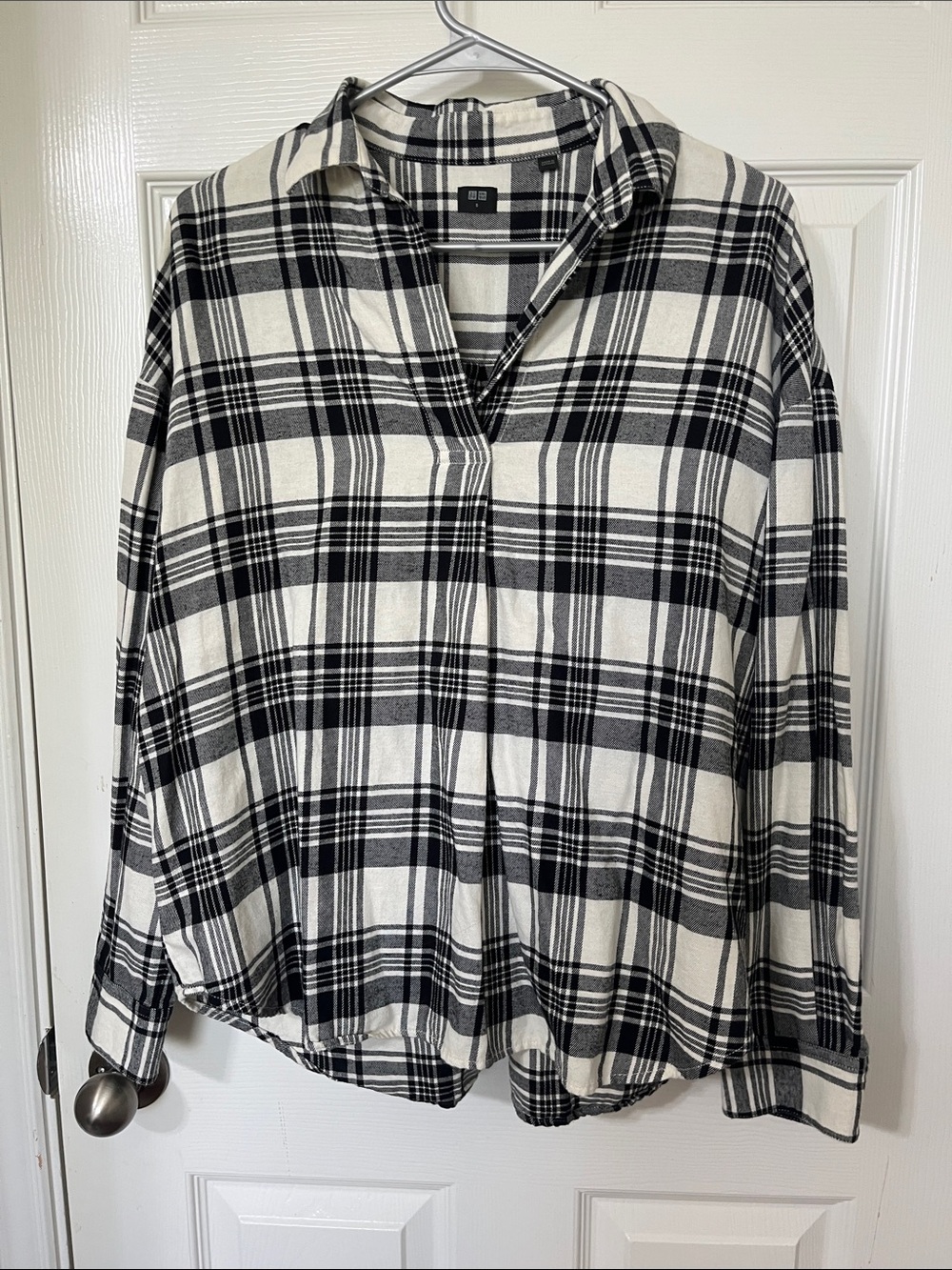 Uniqlo Black and White Plaid Button-Front Tunic